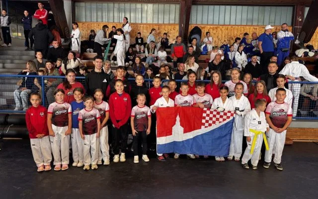 Poskoci osvojili 23 medalje u Livnu, Marko Bakula najbolji kadet turnira