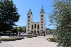 Potvrđena optužnica za oskvrnuće vjerskih simbola i podmetanje požara u Međugorju