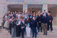 Maturanti posuške gimnazije kroz književnost i sjećanja otkrili lik Benjamina Tolića