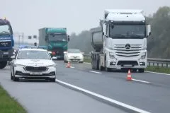 Filmska potjera u Austriji: Vozač kamiona iz BiH krivudao cestom pod utjecajem droge, zaustavio ga hrabri prolaznik