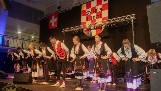 Još jedna uspješna Duvanjska večer okupila gotovo 900 posjetitelja (foto)