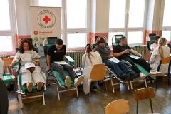 Učenici i djelatnici srednjih škola u Posušju darovali 51 dozu krvi