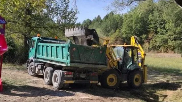 Čisti se izletište Seget: Uklonjene grane, ali i smeće koje ostavljaju nesavjesni izletnici