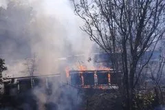 FOTO | U Trebižatu izgorjele košnice, šteta ogromna
