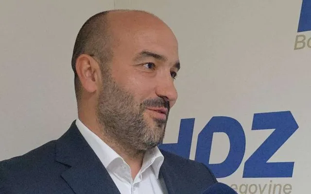 HDZ BiH VODEĆI U HERCEGBOSANSKOJ ŽUPANIJI: “Bili smo fokusirani na brojke i mlade, građani su prepoznali naš novi smjer”