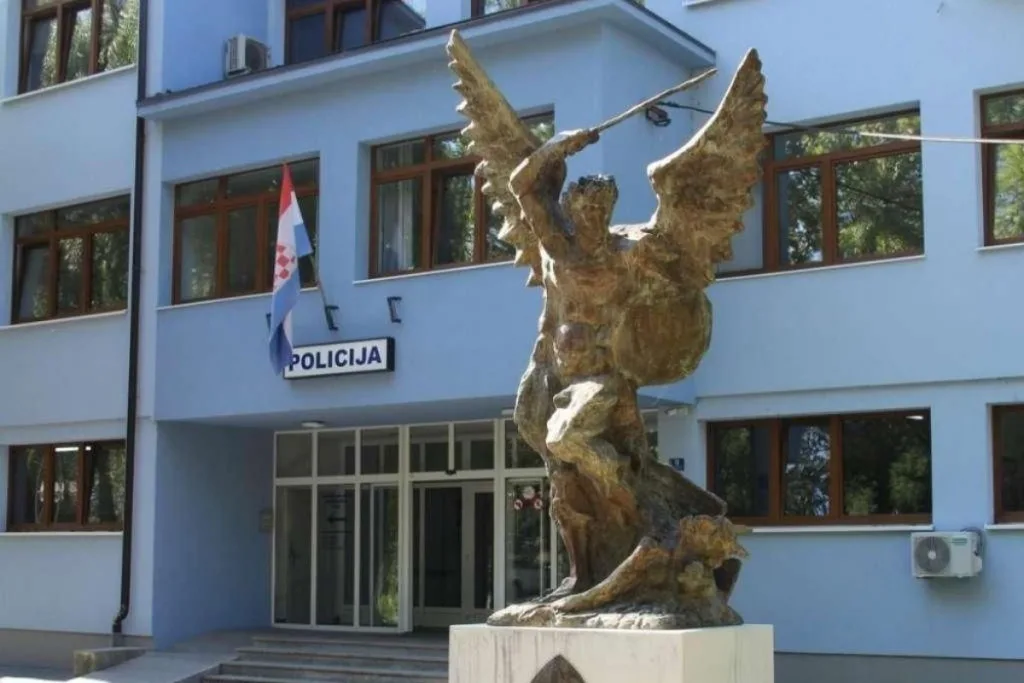 JAVNI OGLAS za prijem namještenika u radni odnos na određeno vrijeme u MUP-u HBŽ