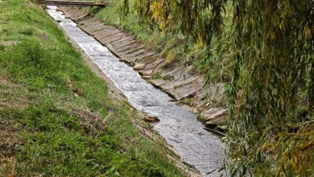 Jesen bez vode, subota s kišom: Može li vikend donijeti preokret na duvanjskim česmama ali i na gradskom stadionu?