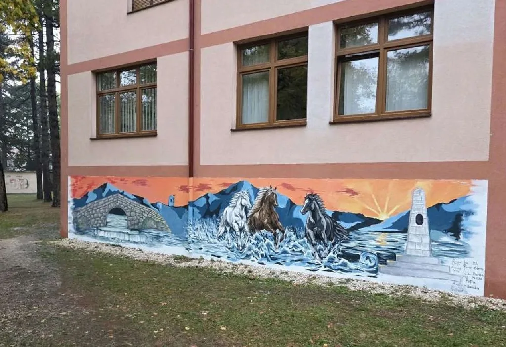 Livanjski srednjoškolci mijenjaju izgled gradskih prostora