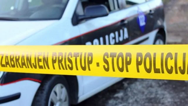 Nesvakidašnji slučaj u BiH: Pušku poslao poštom, iz paketa ranjen radnik – hip.ba