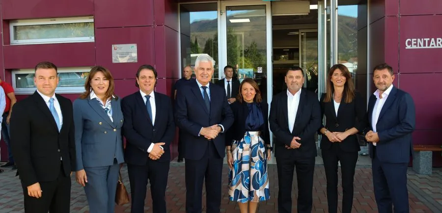 Novi linearni akcelerator u SKB Mostar: ulaganje od gotovo 2,6 milijuna eura za unapređenje liječenja onkoloških pacijenata