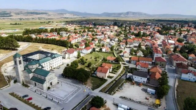 Općina Tomislavgrad raspisala natječaje vrijedne više od 1.000.000 KM: Evo što se planira