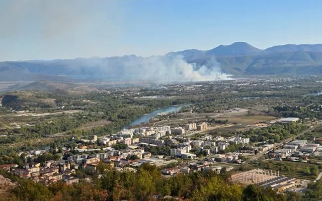 Opet gori kod Čapljine: Veliki stup dima iznad juga grada, požarima kao da nema kraja