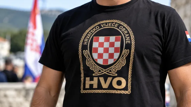 Zbog majice s oznakom HVO-a pretučen umirovljeni dočasnik OS BiH, tvrde braniteljske udruge – hip.ba