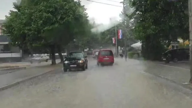 Stiže promjena vremena u BiH: Nakon sunca slijede kiša i pljuskovi