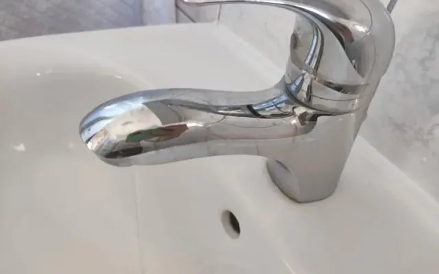Vodoopskrba u Tomislavgradu postupno se stabilizira, no noćne redukcije i dalje ostaju